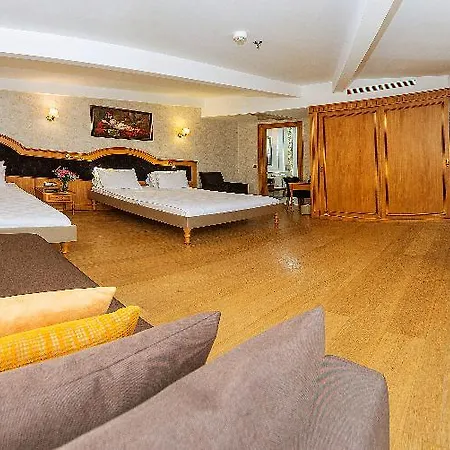 Hotell Aprilis - Special Category 4*
