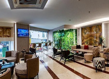 Aprilis - Special Category Hotell Istanbul