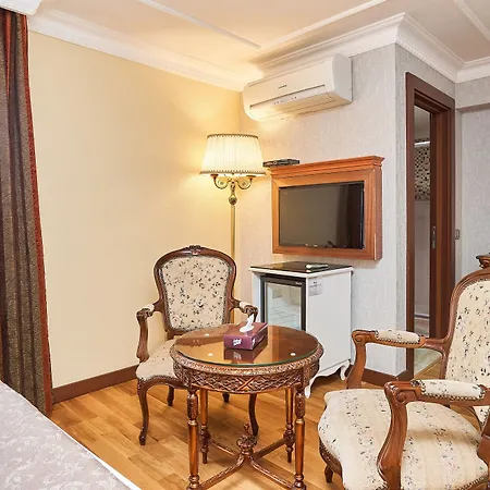 Western Empire Palace &