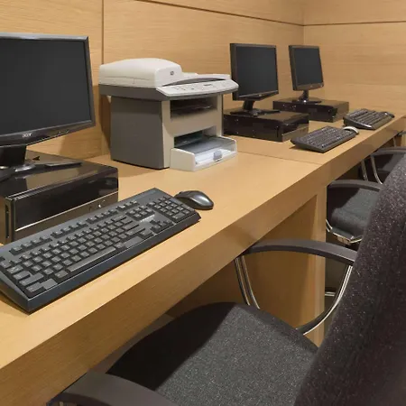 מלון Ramada Plaza By Wyndham Center (adults Only) 5*