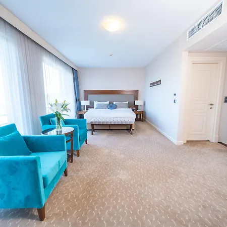 Miracle Asia Airport & Spa 5*