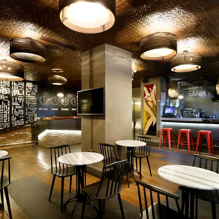 The Public - Special Category 4* Estambul