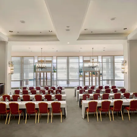 كونراد إسطنبول البوسفور 5* اسطنبول
