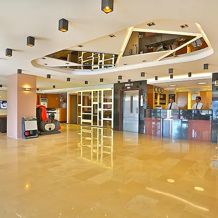 Hotel Grand Sagcanlar
