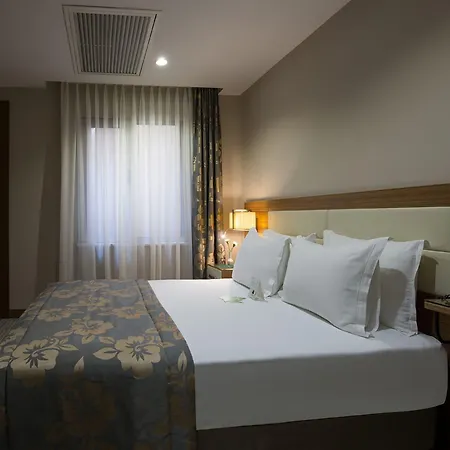 Yasmak Comfort Istanbul