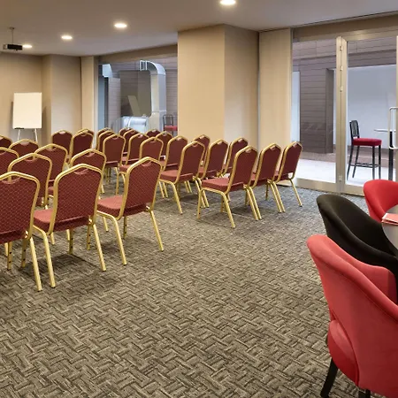 Hotel Ramada & Sisli 4*