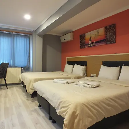 Naila Istanbul