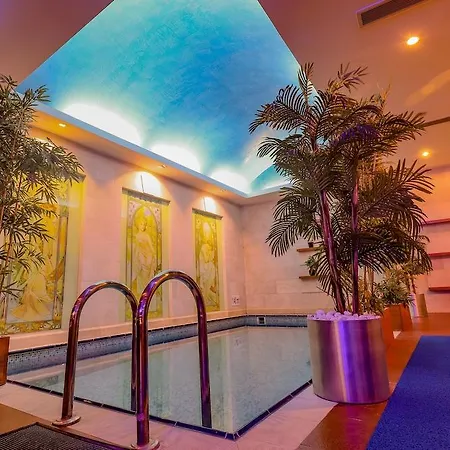 Palazzo Donizetti - Special Class Hotel 4*