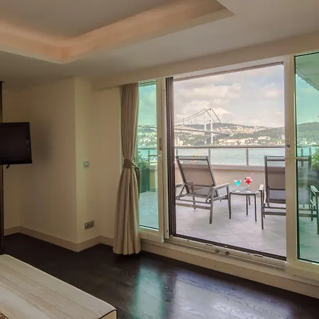 Отель Radisson Blu Bosphorus