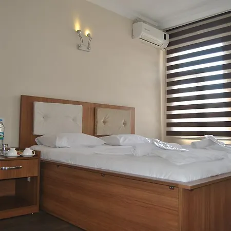 City Plus Butik 3* Istanbul