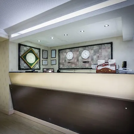 Osmanbey Fatih Hotel 3*