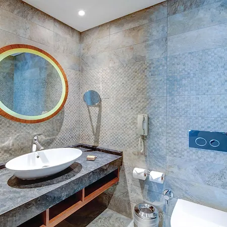 Hotell Doubletree By Hilton - Piyalepasa 5*