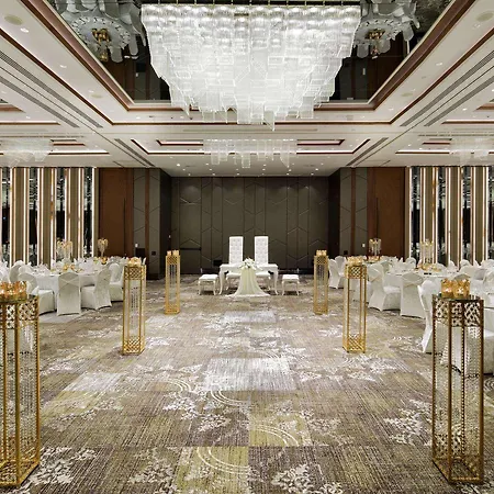 Doubletree By Hilton - Piyalepasa