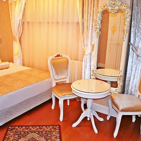 Alyon Taksim Отель 3*