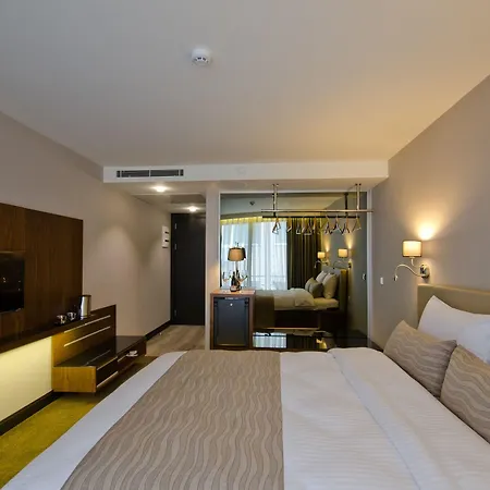 Hotel Inncity Nisantasi 3*