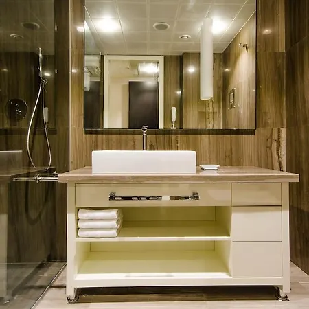 Inncity Nisantasi Hotel 3*
