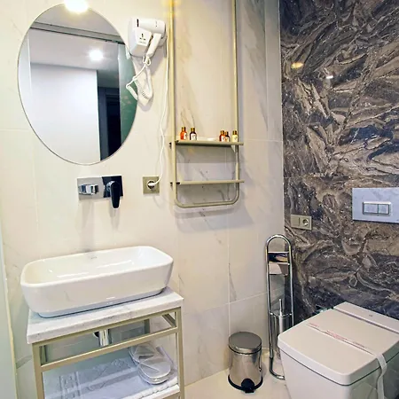 Taksim V Hotel 3*