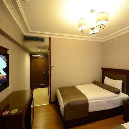 Grand Bazaar Hotel 3*