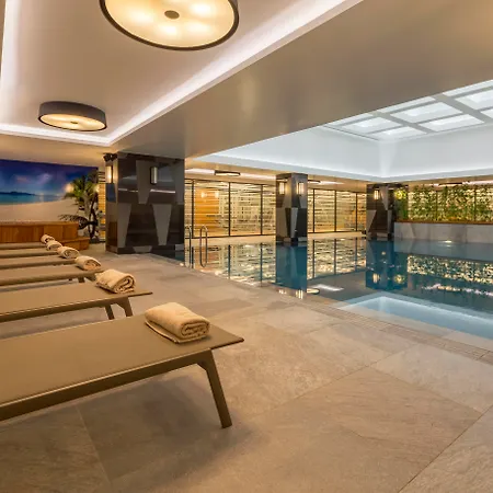 Golden Tulip Bayrampasa Hotel Istanbul