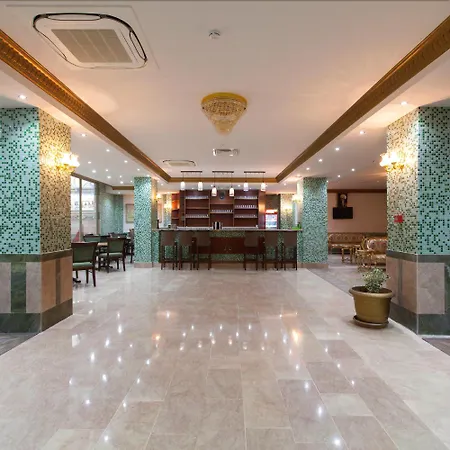 Alrazi Florya 3*