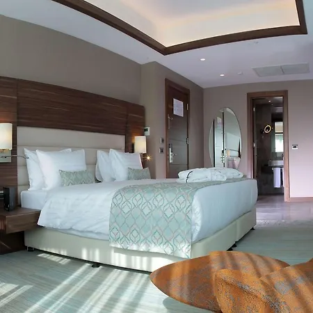 Bricks Hotel 5*