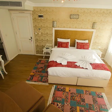 Venue Old Hotell 2*