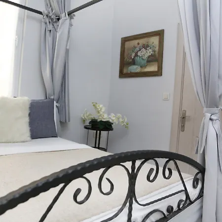 Ditto Flats Istanbul