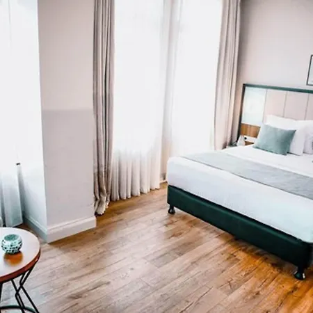 Otel Juno Taksim 2*
