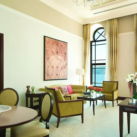 Four Seasons At The Bosphorus מלון