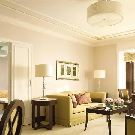 Four Seasons At The Bosphorus מלון