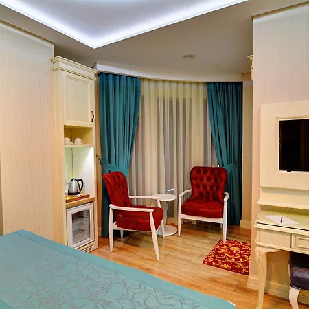 Hotel Novelty