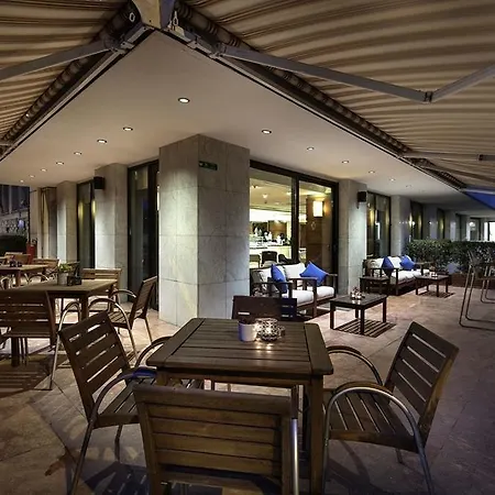 Hilton Parksa 4* Istanbul