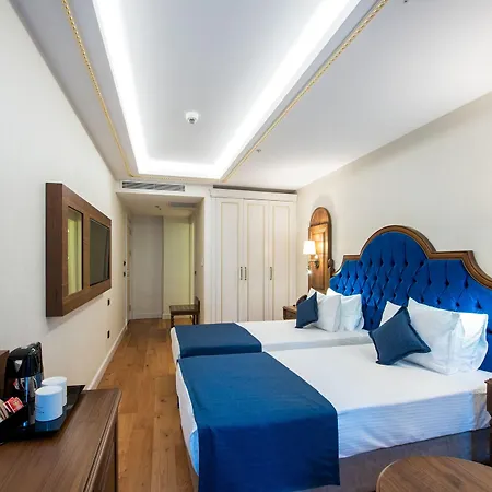 Nova Plaza Pera Hotel