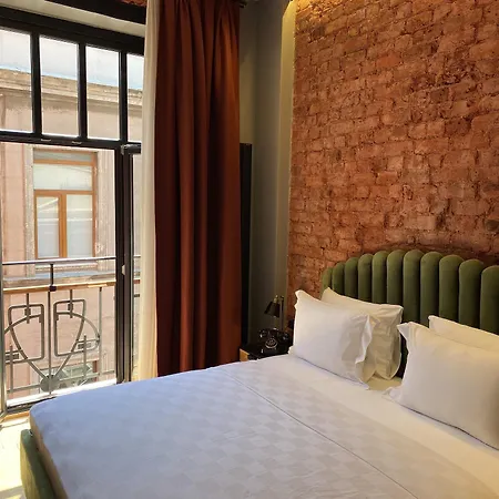 Ruz Hotel