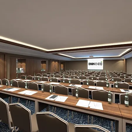 Moevenpick Airport Hotel 5*
