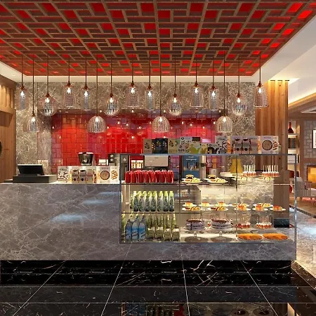 Moevenpick Airport 5*