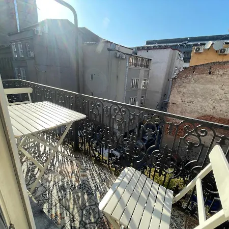 Golden Taksim Apart *