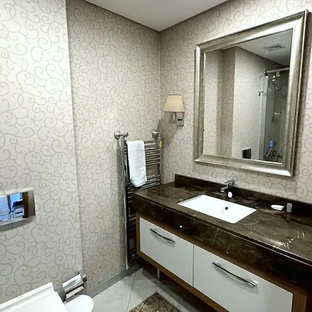 Apartment 2+1 Ultra Luxury Maslak 1453 *