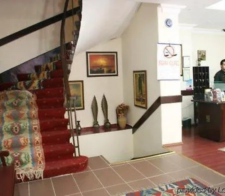Appart hôtel Atlantis 2*