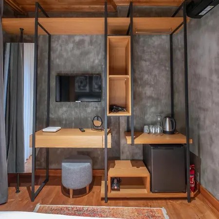 Apartment House Of Pirilti