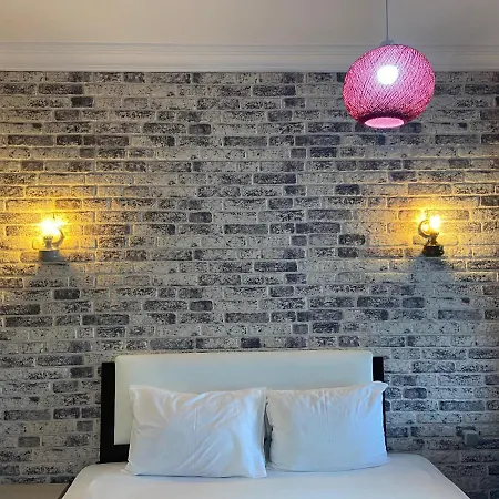 Inci Suites *