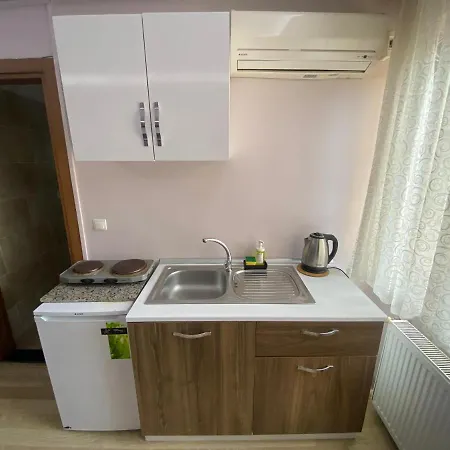 Apartment Inci Suites *