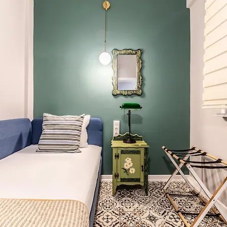 Peaceful Flat W Garden View Balcony In Kadikoy * Istanbul