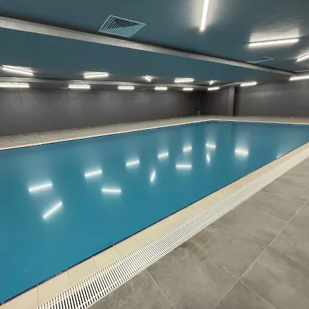 Modern Getaway - Immerse Yourself In Luxury Apartment Istanbul