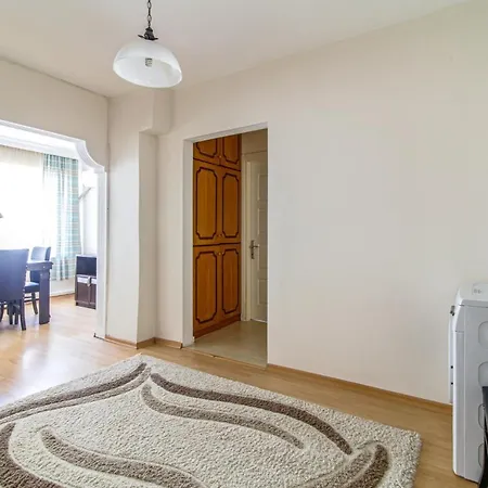 Centrally Located Chic Flat In Sisli Istanbul