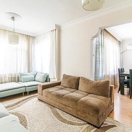 Centrally Located Chic Flat In Sisli Apartment *