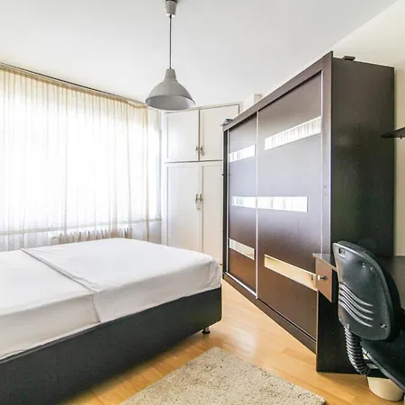 Centrally Located Chic Flat In Sisli Apartment *
