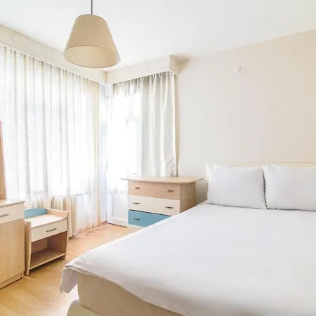 Apartment Centrally Located Chic Flat In Sisli