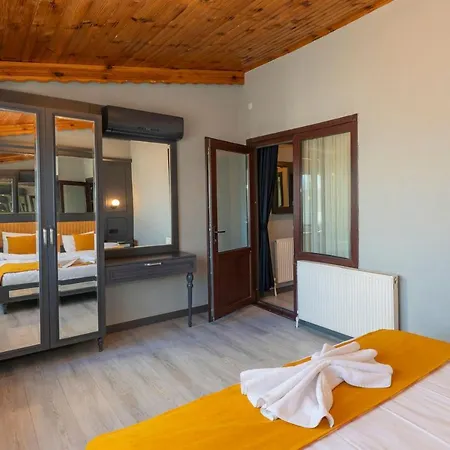 Lagertha Hotel