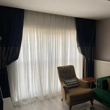 In Basaksehir Medikule Daire *